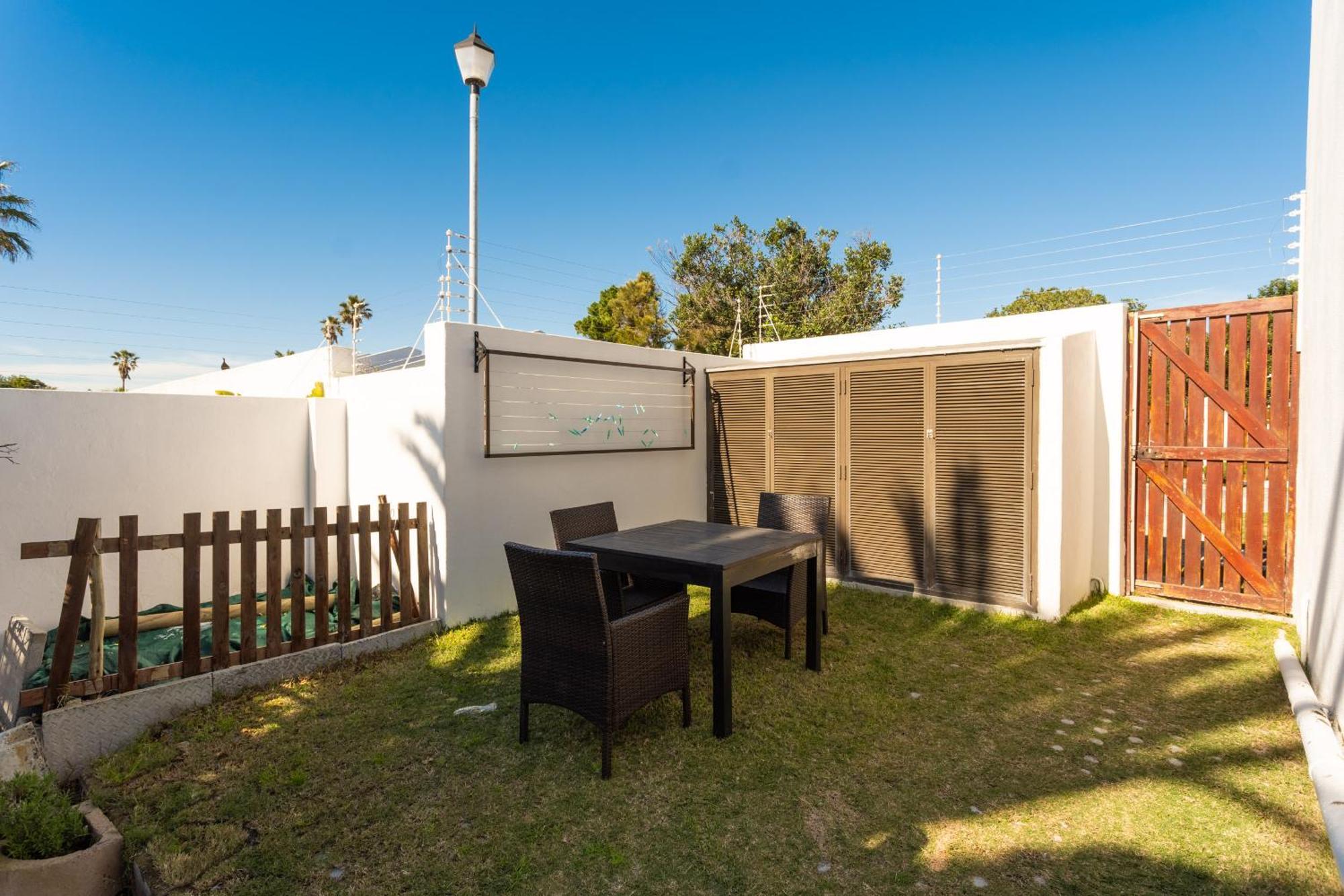 Vlei Cove Guesthouse Cidade Do Cabo Exterior foto
